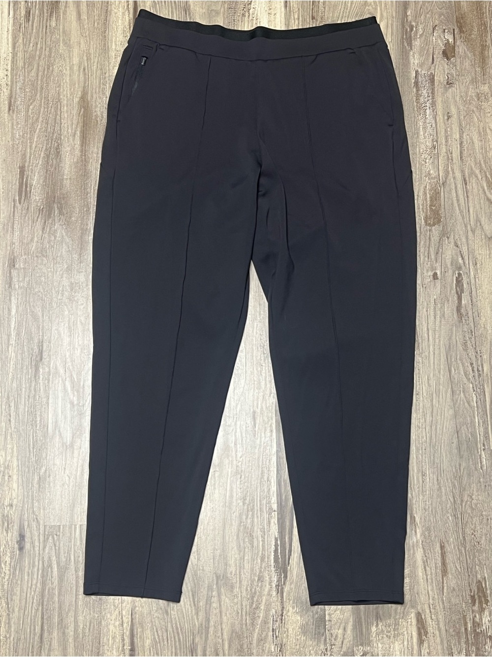 Athleta Venice Pintuck Pant Black Size M 32x27 Tailored Travel Commuter